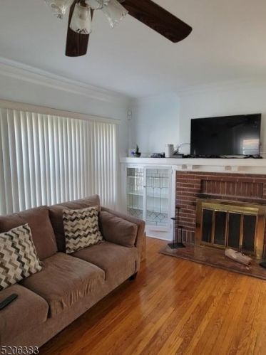 281 Dodd St, East Orange NJ  07017-1710 exterior
