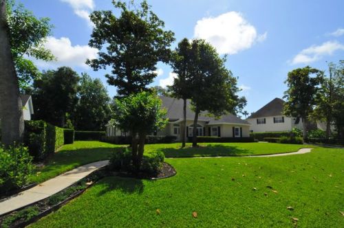 8 Wilderness Run, Flagler Beach, FL 32136-4925