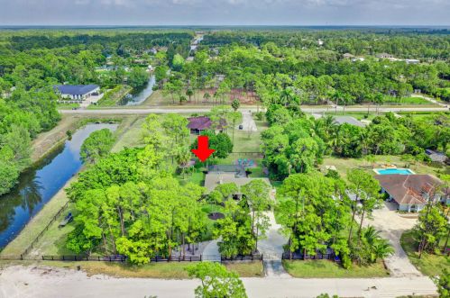 16967 84th Ct, Town Of Loxahatchee Groves, FL 33470-2747