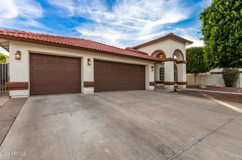 807 San Mateo Dr, Gilbert, AZ 85233-7117