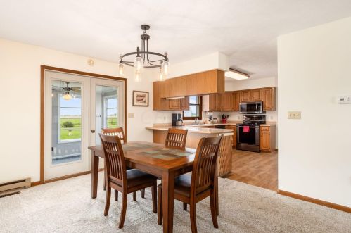 391 Waverly Ave, Washington Ch OH  43160-2464 exterior