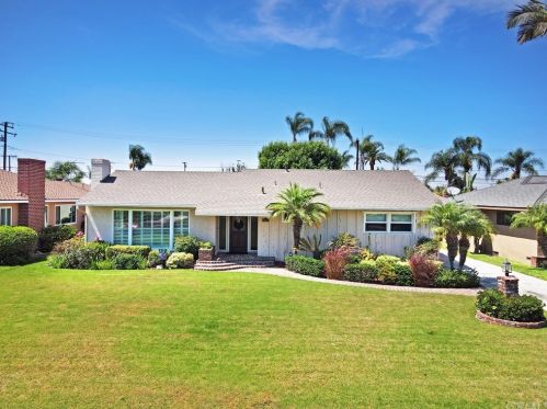 9937 Pomering Rd, Downey, CA 90240-3708