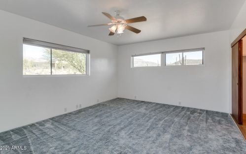 45316 20th St, Phoenix AZ 85087-6562 exterior