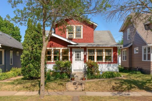 620 Asbury St, Saint Paul, MN 55104-1803