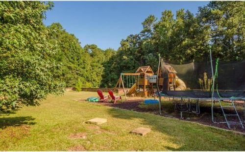 2016 Warren Ct, North Augusta SC  29860-8004 exterior