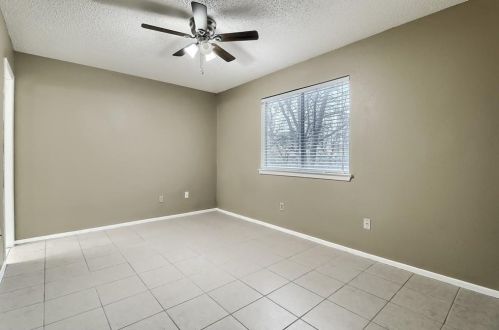 12302 Dellrey Dr, Austin TX 78758-2503 exterior