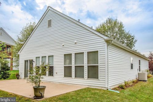 23 Brunswick Ct, Fredericksburg VA  22406-8409 exterior