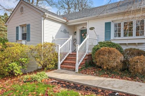 5336 Richland Rd, Gibsonia, PA 15044-9434