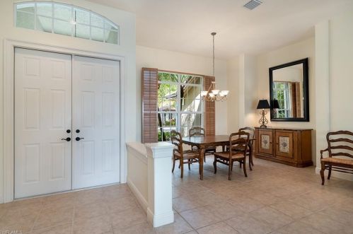 7638 Mulberry Ln, Naples, FL 34114-9439
