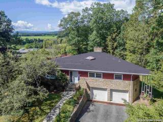 186 Forest Hill Dr, Kingston NY  12401-7461 exterior