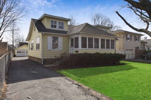 56 Maple Ave, Greystone Park, NJ 07950-1836