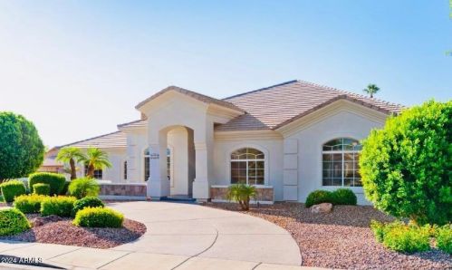 4529 Alameda Rd, Glendale, AZ 85310-3126
