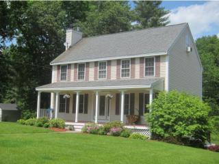 3 Brookside Ln, Newton, NH 03858-3216
