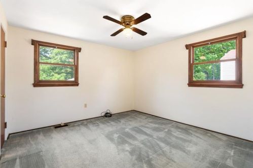 438 Violet Dr, New Kensington PA  15068-3340 exterior