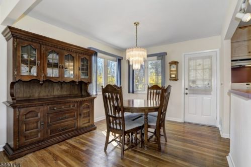 97 Woodland Ave, Verona NJ  07044-2207 exterior