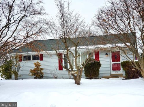 2597 Veser Ln, Willow Grove, PA 19090-1111