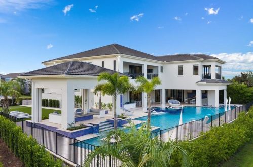 881 Golden Bear Dr, Kissimmee, FL 34747-6403