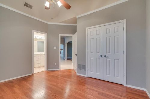 6109 Gateridge Dr, Lewisville TX  75028-2396 exterior