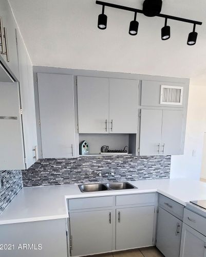 8642 30th Dr, Phoenix AZ  85051-3934 exterior