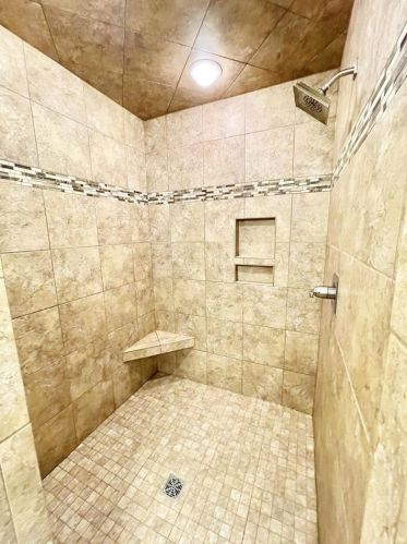 401 Sweetflag Ave, Fond Du Lac WI  54935-1875 exterior