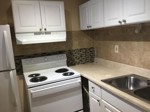 63 Bedford C, West Palm Beach, FL 33417-2280