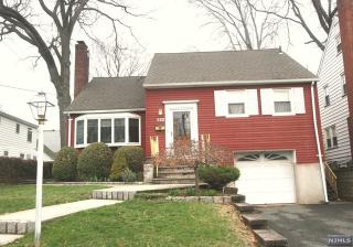 231 Ridge Rd, Nutley, NJ 07110-2101