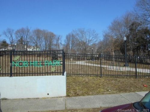 217 Virginia Ave, Bridgeport, CT 06610-1500