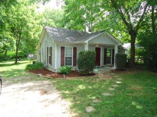 1567 Golf Club Ln, Clarksville, TN 37043-4803