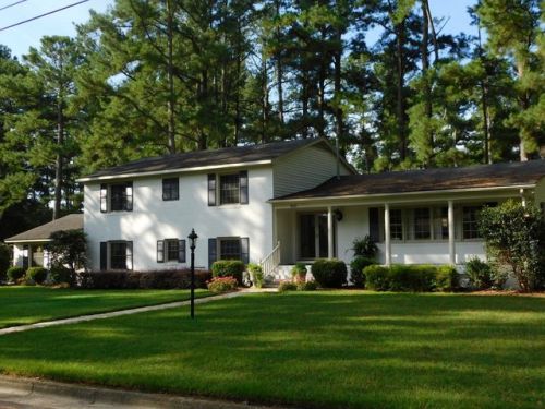 805 Stokes St, Ahoskie, NC 27910-3733