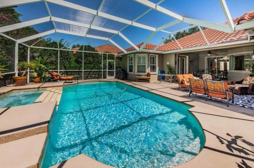 10538 Garda Dr, New Port Richey, FL 34655-7077