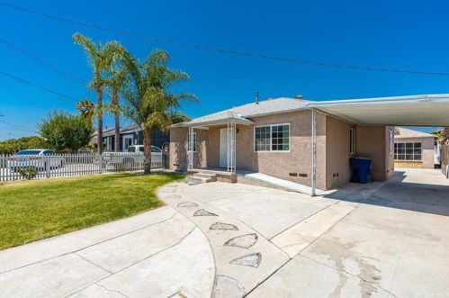 1012 Temple St, San Bernardino, CA 92411-2847