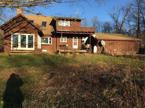 88 Goss Hill Rd, Montgomery, MA 01050-9630