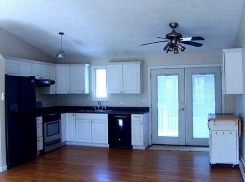 110 Holmes Rd, Warwick, RI 02888-1322