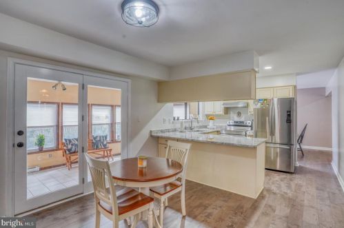 350 Pine Valley Rd, Dover DE  19904-7113 exterior