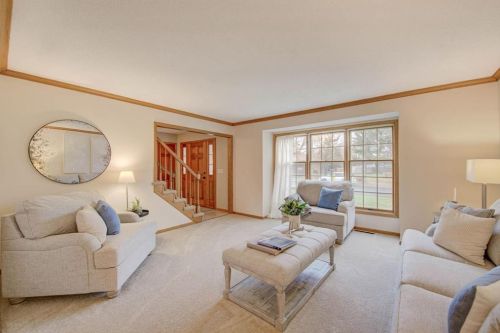 1710 Laurel Ave, Hudson WI  54016-2000 exterior