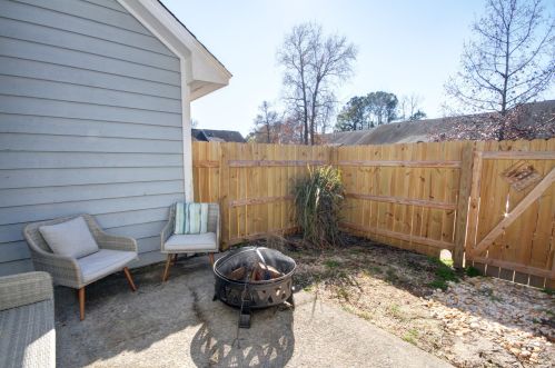 1731 Deer Path Dr, Mount Pleasant SC  29464-7711 exterior