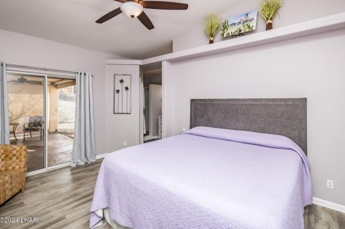 3280 Oakwood Dr, Lake Havasu City, AZ 86404-3301