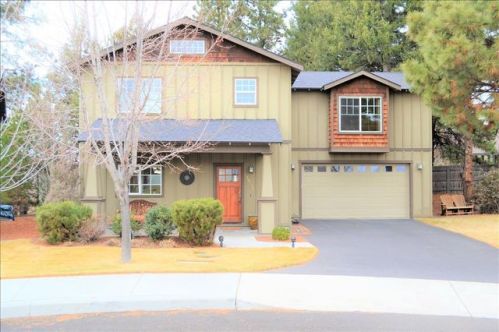 20314 Mariner Dr, Bend, OR 97701-2181