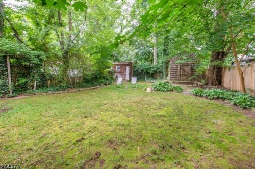 29 Glenwood Ave, Bloomfield NJ  07003-2202 exterior