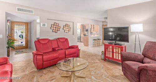 3721 Tres Lomas Dr, Tucson AZ 85749-9418 exterior