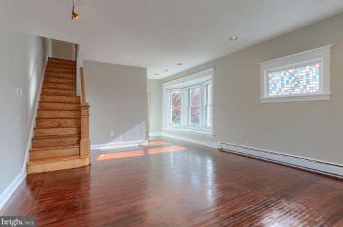 203 Paxtang Ave, Harrisburg PA  17111-1841 exterior