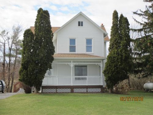 4732 Seneca Point Rd, Canandaigua, NY 14424-8923