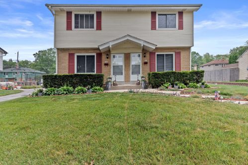 4148 Herman St, Milwaukee, WI 53207-5118