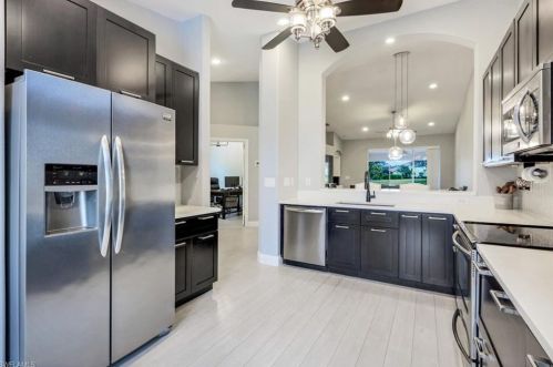 15206 Cortona Way, Naples FL  34120-0672 exterior