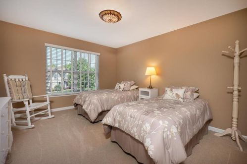 185 Timothy Trl, Easton PA  18040-8467 exterior