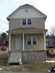 101 Erie St, Jessup, PA 18434-1009