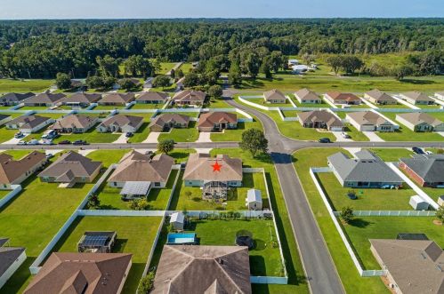 3967 99th St, Belleview FL  34420-7817 exterior