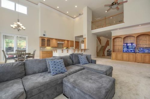 1781 Summer Cloud Ct, Folsom CA  95630-6249 exterior