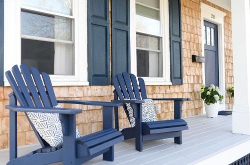 28 Lake St, Abington, MA 02351-2240