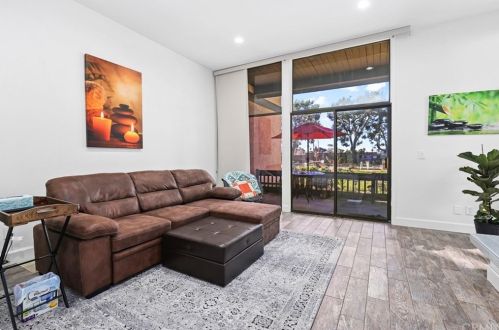 6120 Marina Pacifica Dr, Long Beach CA  90803-3892 exterior